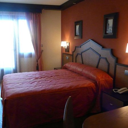 Hotel Tio Manolo De Noia Zewnętrze zdjęcie