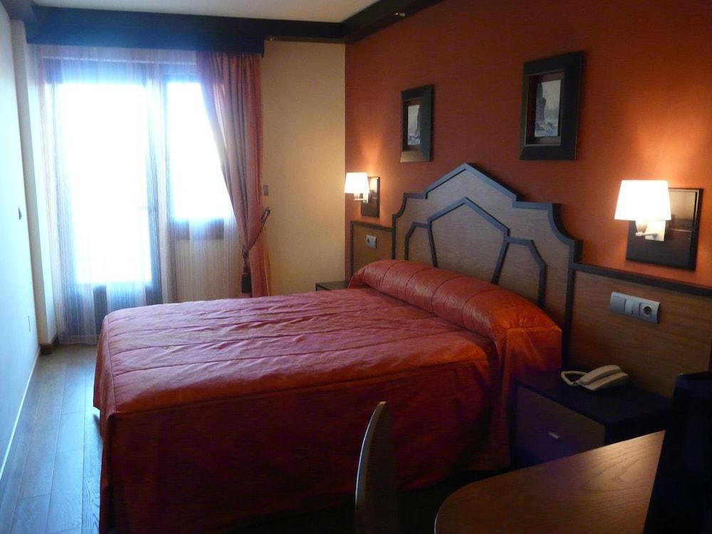 Hotel Tio Manolo De Noia Zewnętrze zdjęcie